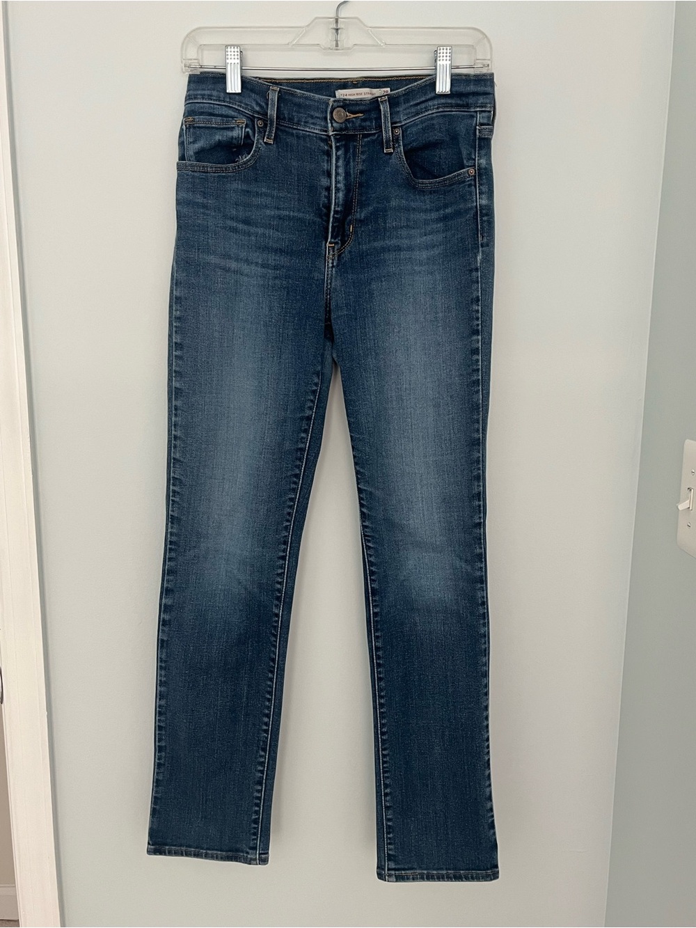 Levi’s 724 High Rise Straight Leg Jeans Womens 28/30 Medium Blue Wash Denim
